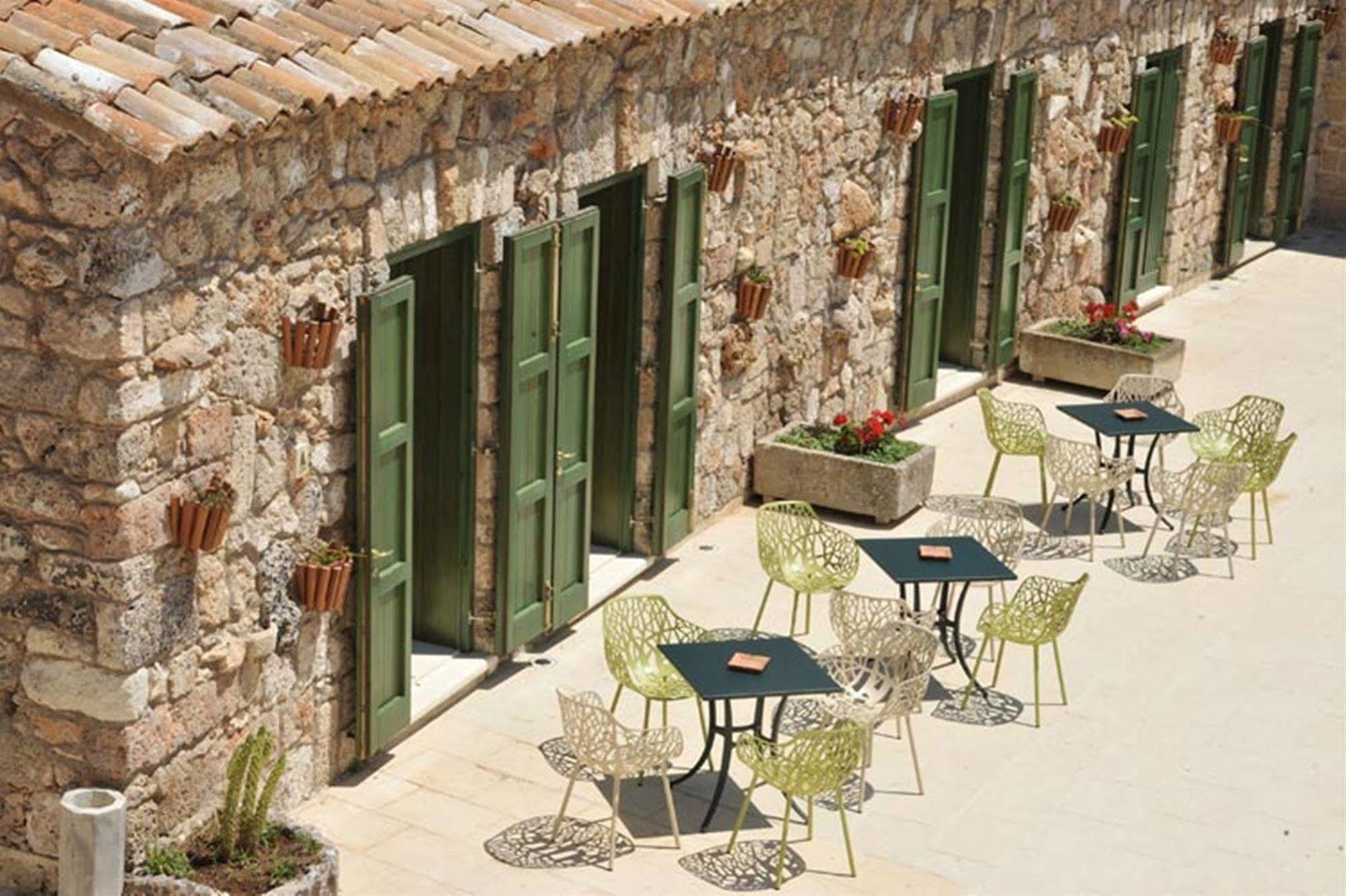 Masseria Pizzofalcone Supersano Exterior photo